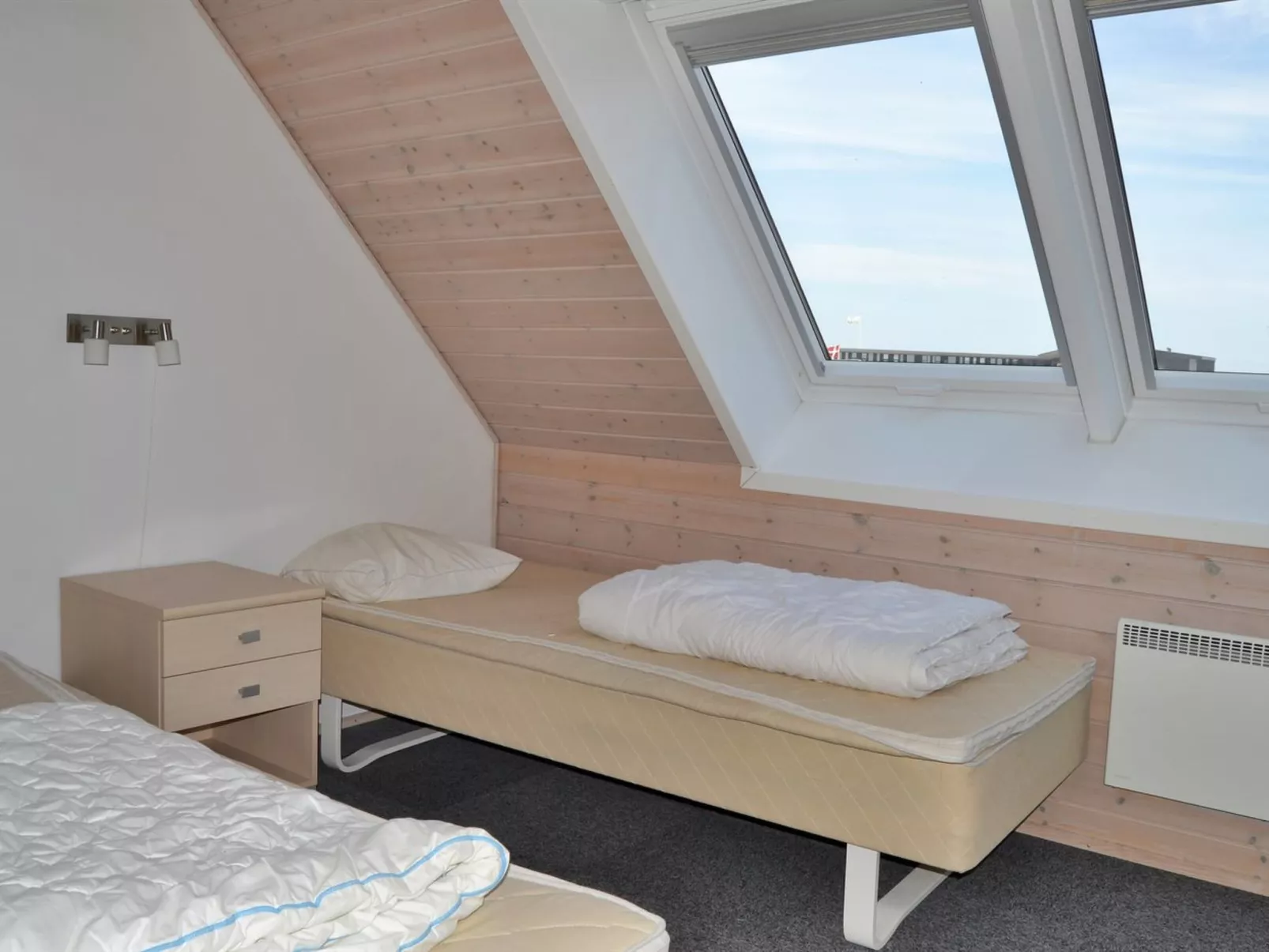 "Joonas" - 100m from the sea-Binnen