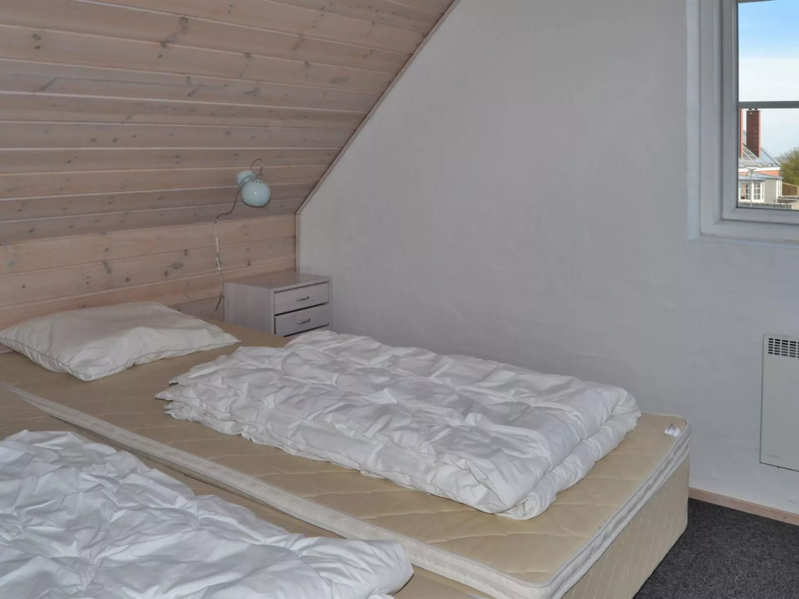 "Joonas" - 100m from the sea-Binnen