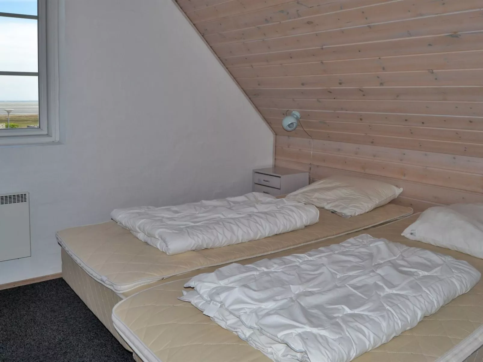 "Joonas" - 100m from the sea-Binnen