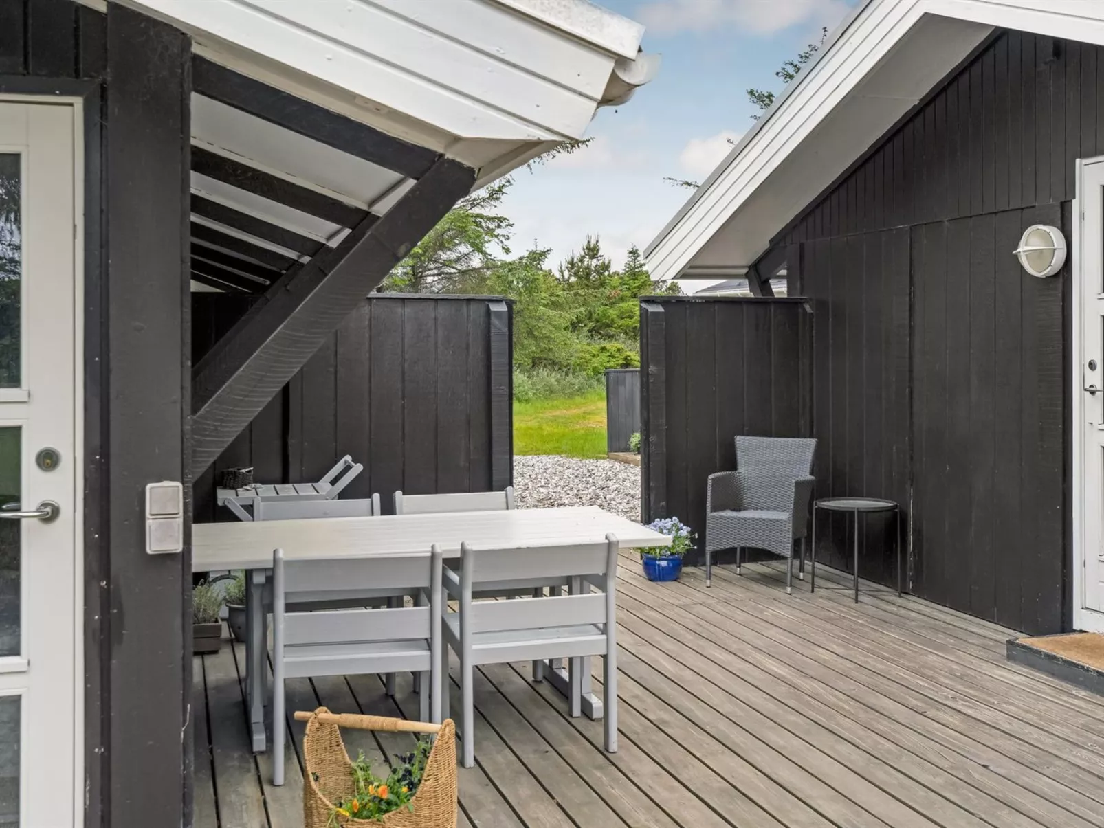 "Eivy" - 1km from the sea-Buiten