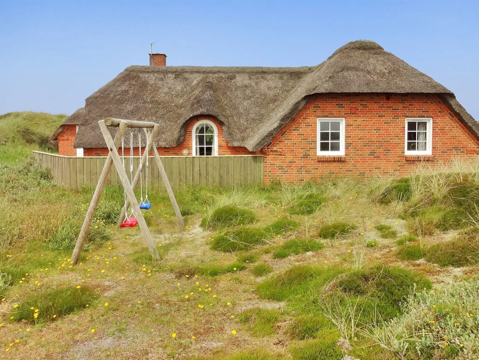 "Slava" - 250m from the sea-Buiten