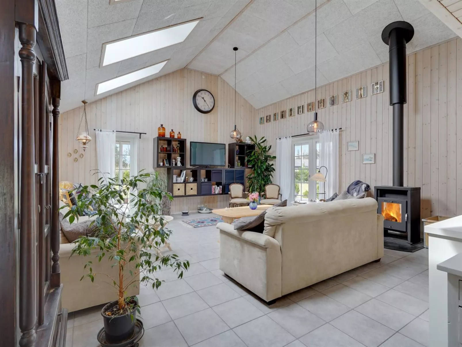 "Thorth" - 1.3km from the sea-Binnen