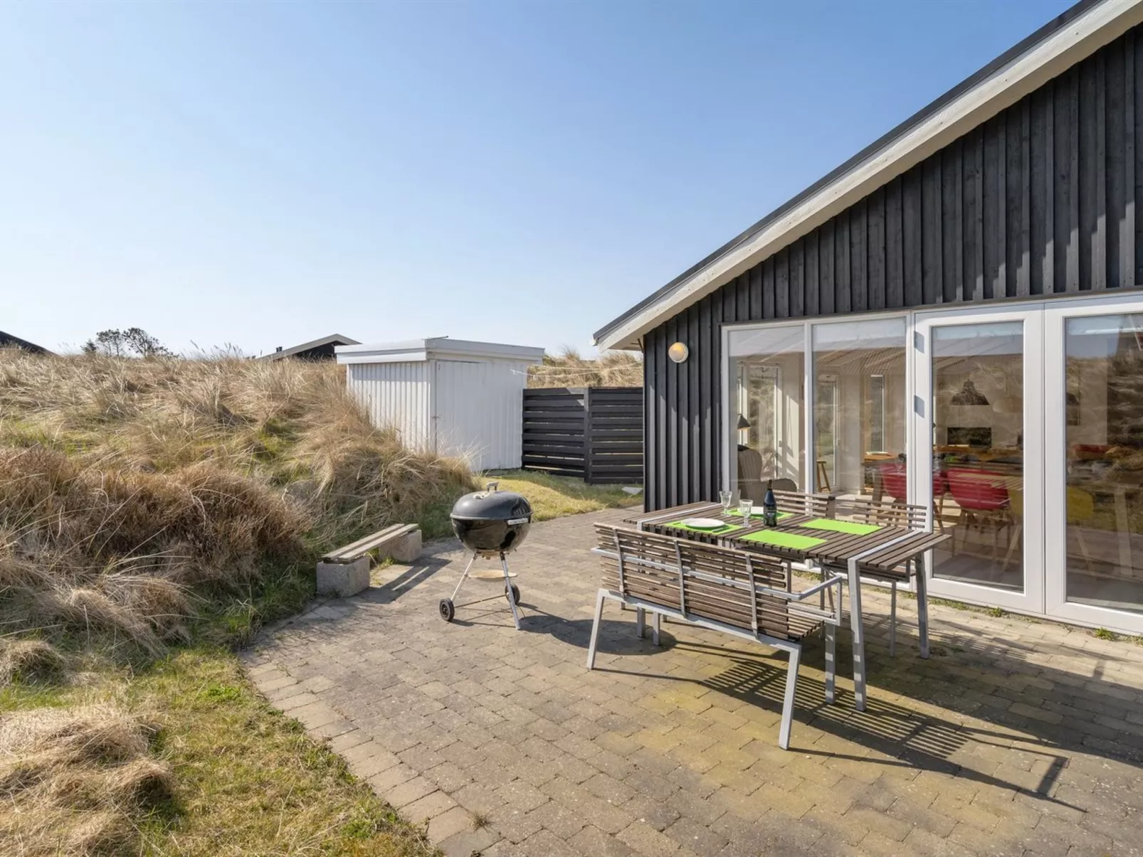 "Sybil" - all inclusive - 350m from the sea-Buiten