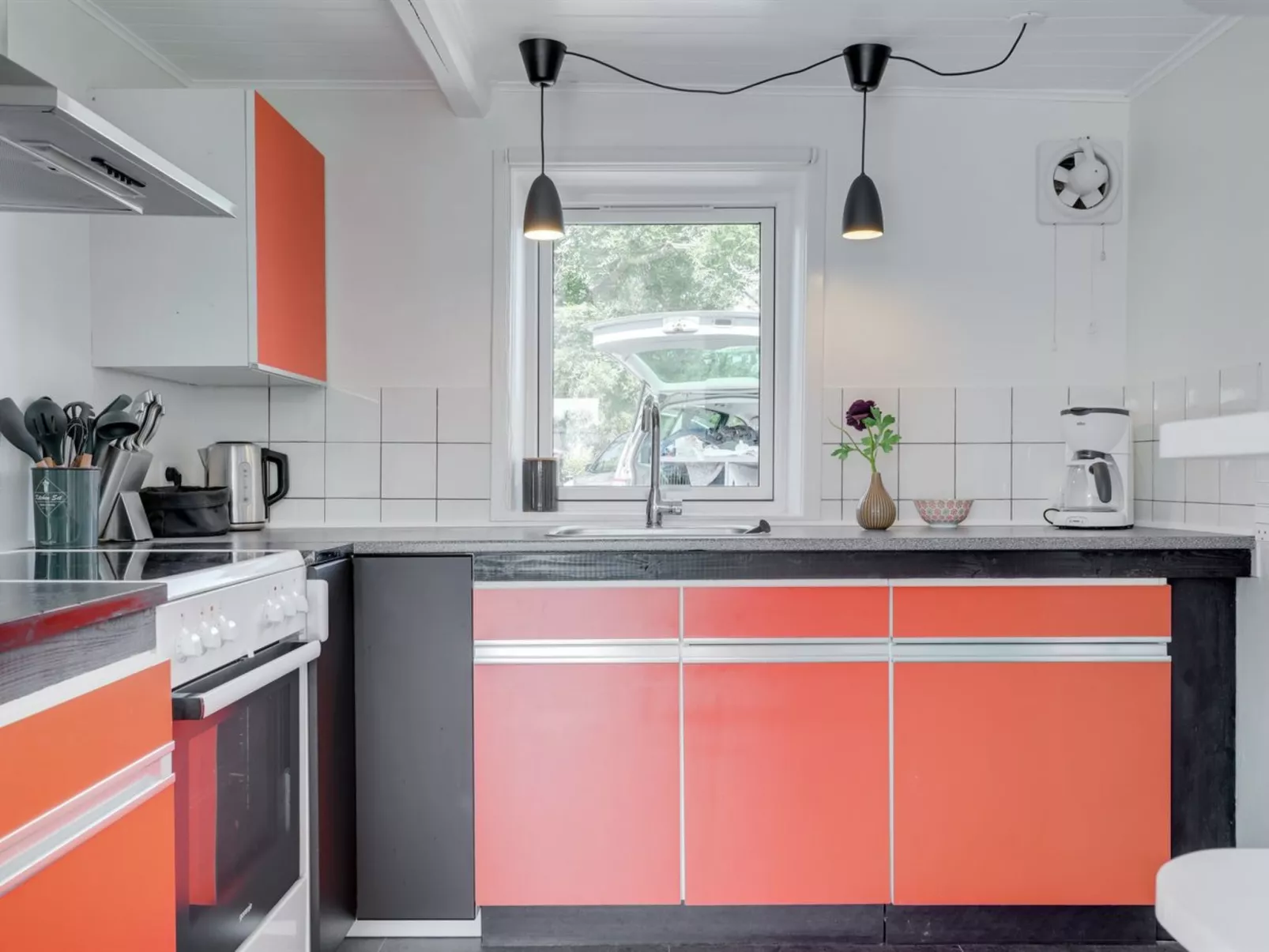 "Brawith" - 250m from the sea-Binnen