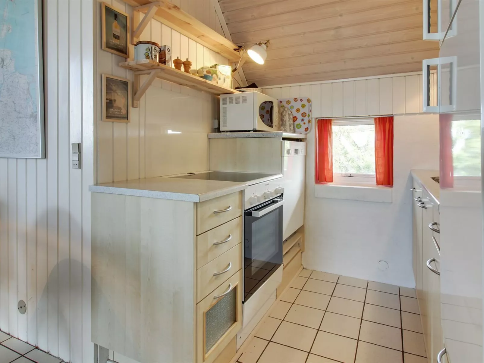 "Balthasar" - 200m from the sea-Binnen