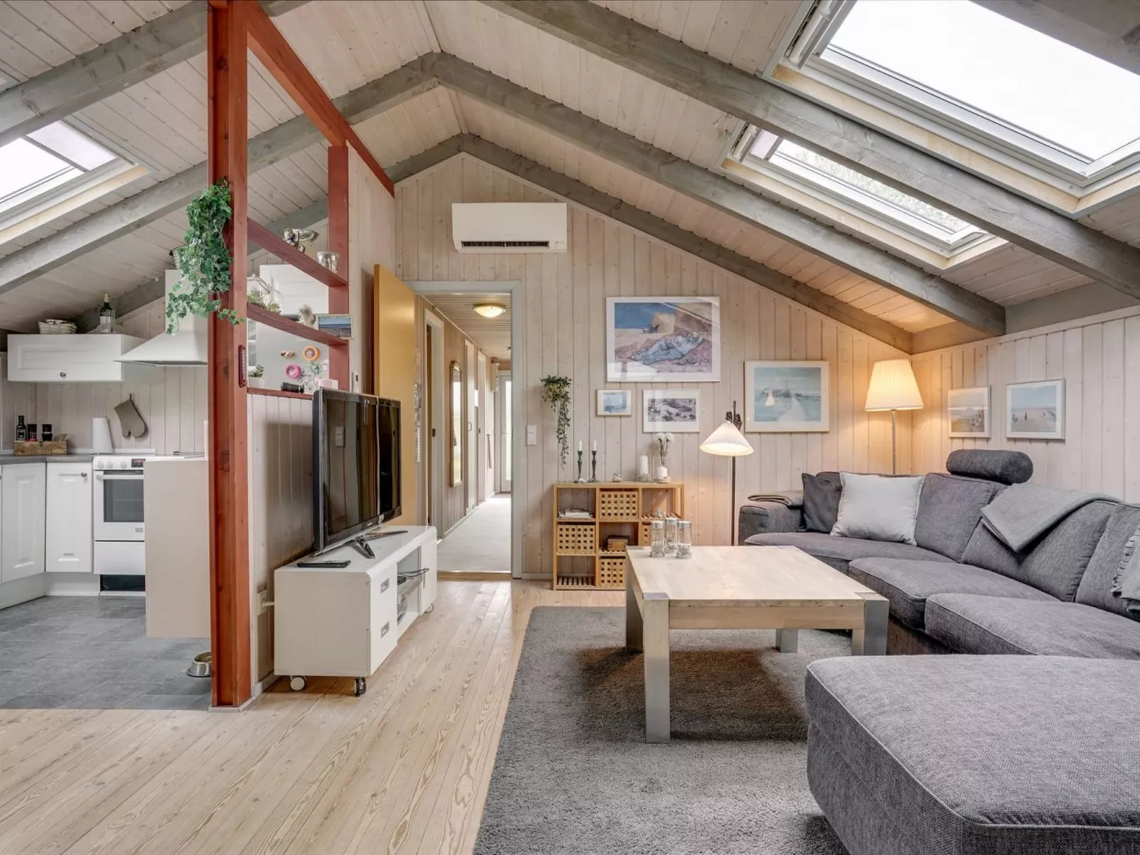 "Withi" - 400m from the sea-Binnen
