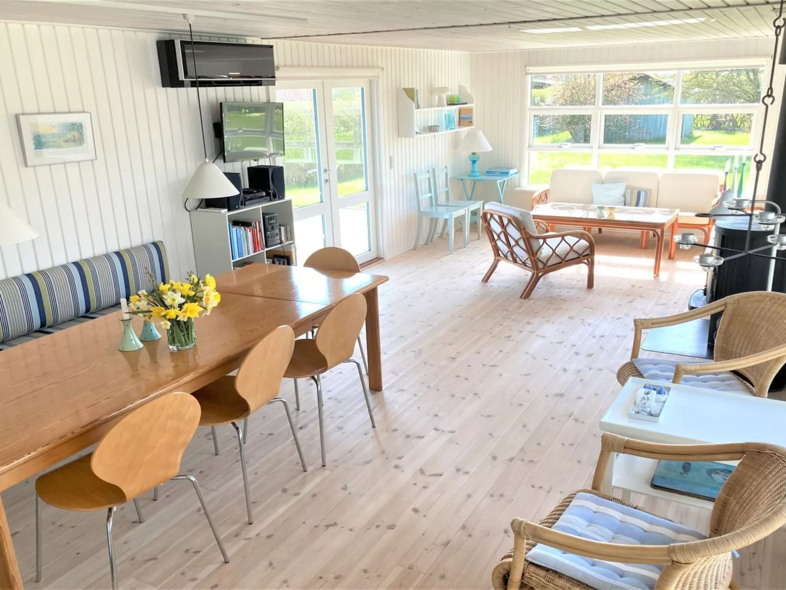 "Hanna" - 50m from the sea-Binnen