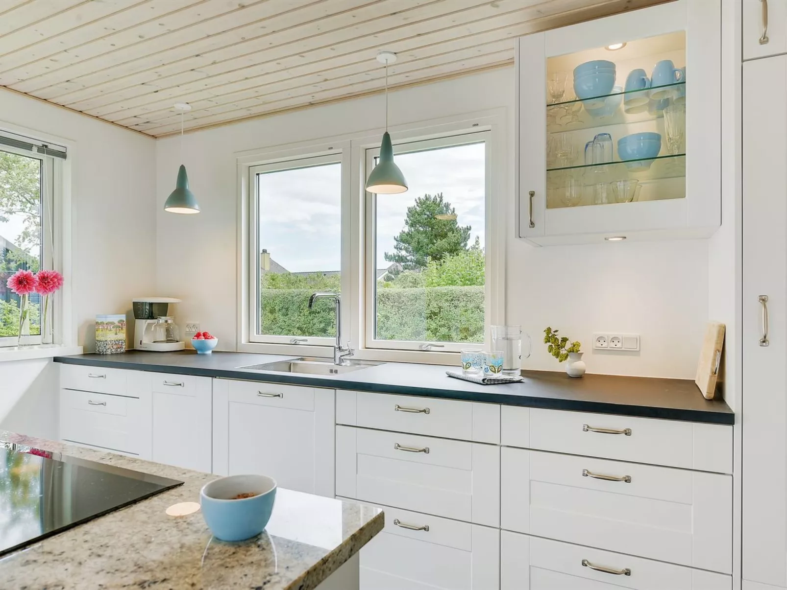 "Hanna" - 50m from the sea-Binnen
