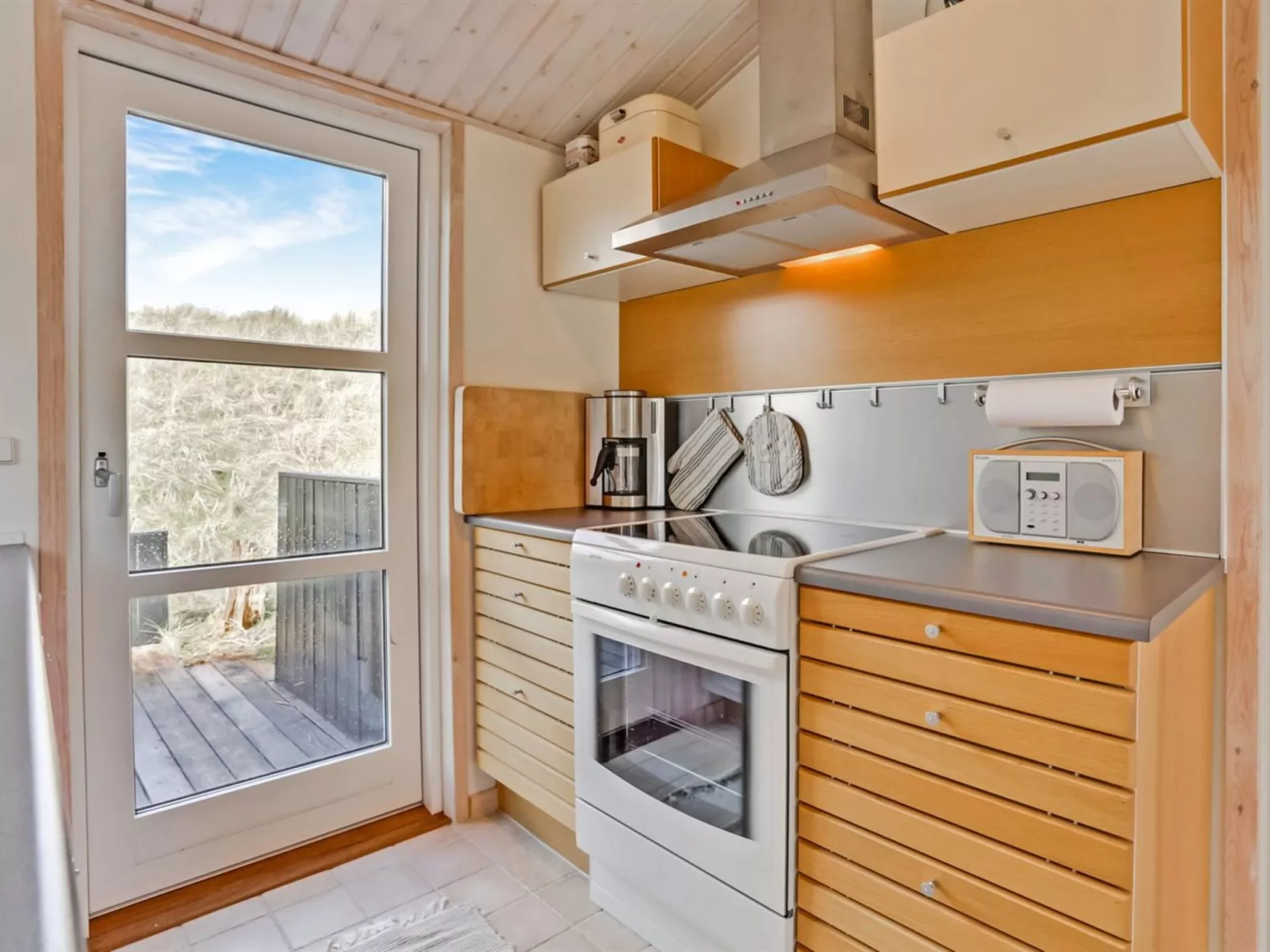 "Barthi" - 1.6km from the sea-Binnen