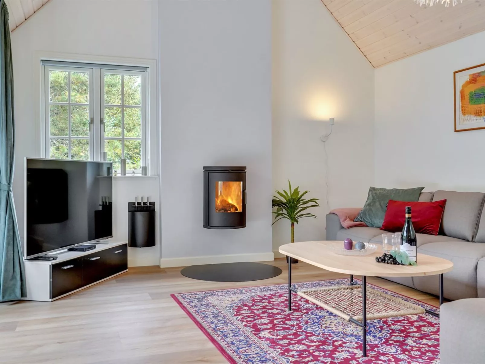 "Emmeli" - 1.2km from the sea-Binnen