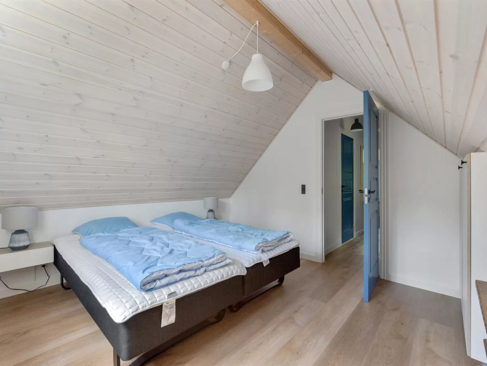 "Emmeli" - 1.2km from the sea-Binnen