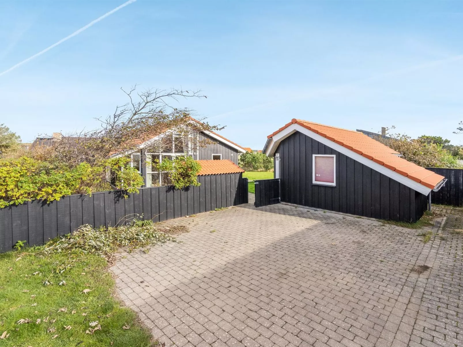 "Oskar" - 200m from the sea-Buiten