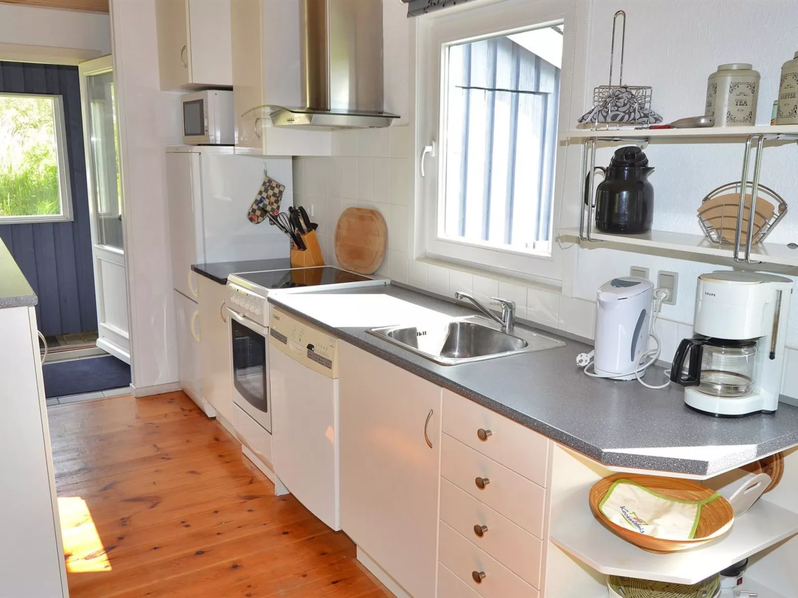 "Evalotte" - 600m from the sea-Binnen