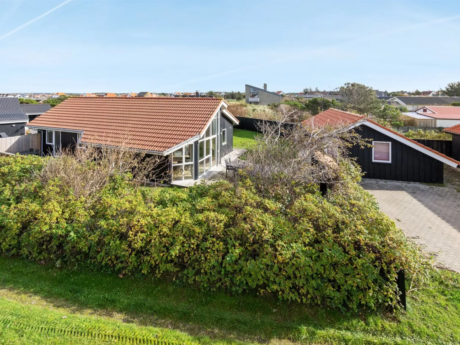 "Oskar" - 200m from the sea-Buiten