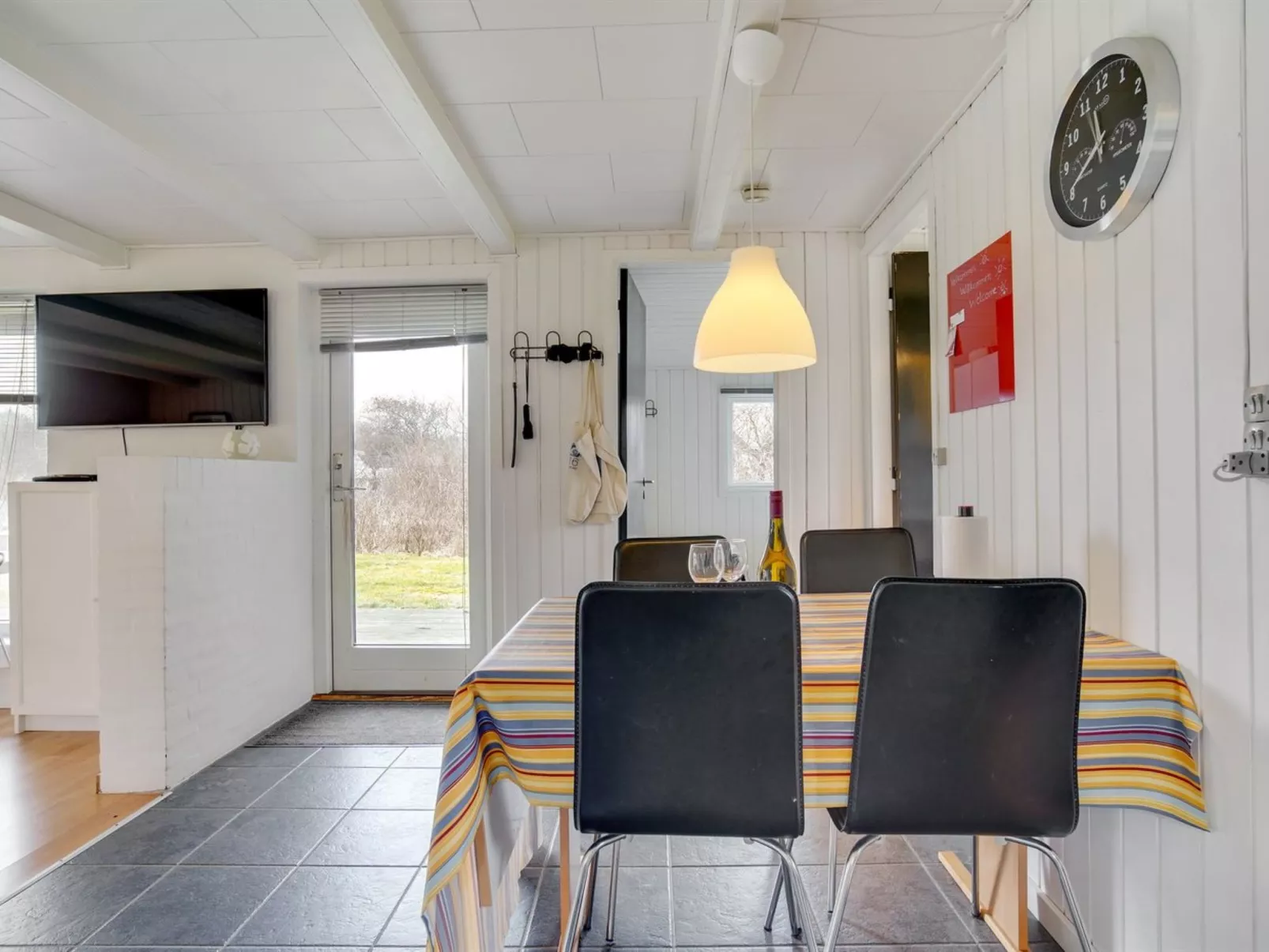 "Styreman" - 900m from the sea-Binnen