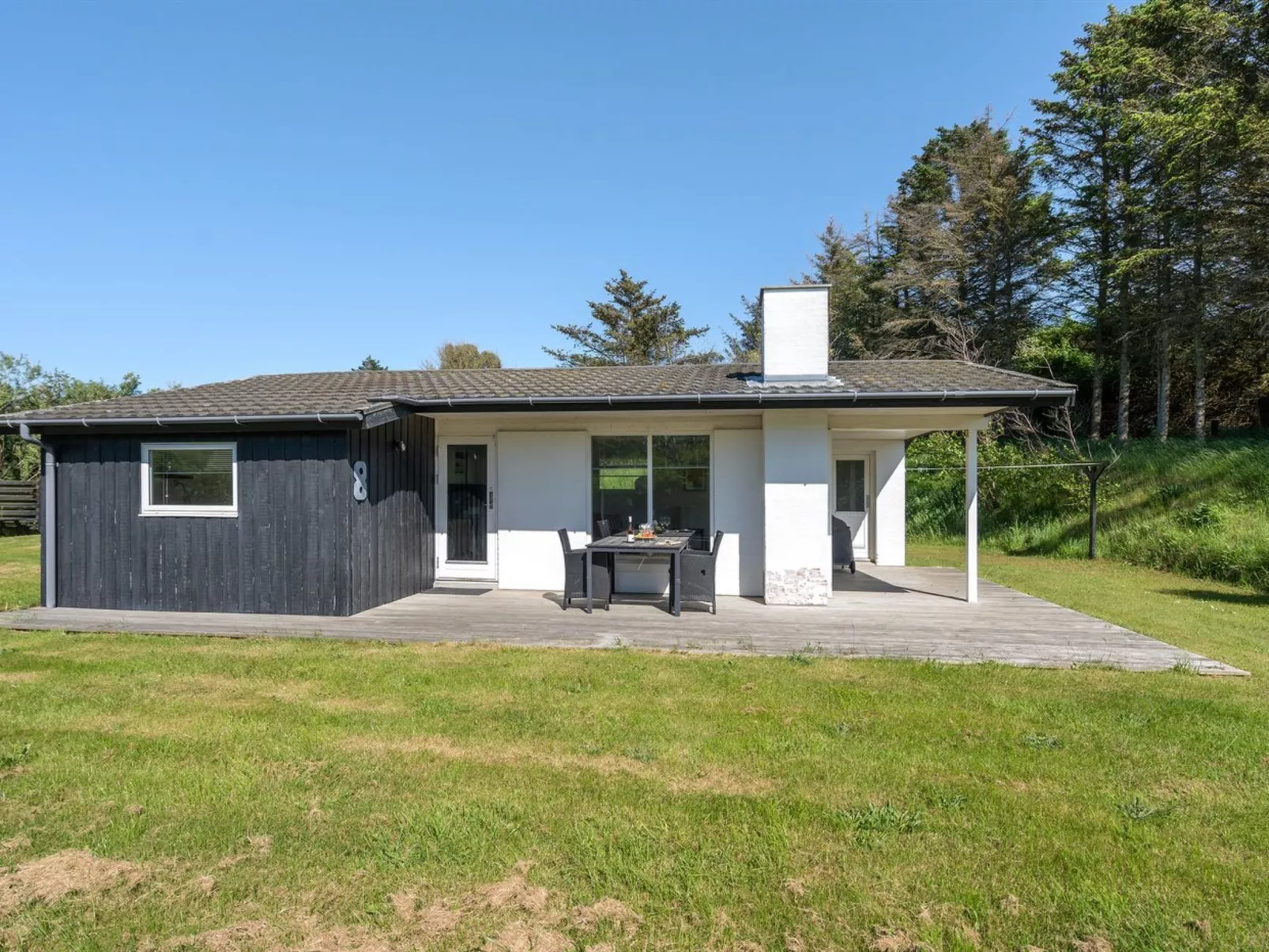 "Styreman" - 900m from the sea-Buiten