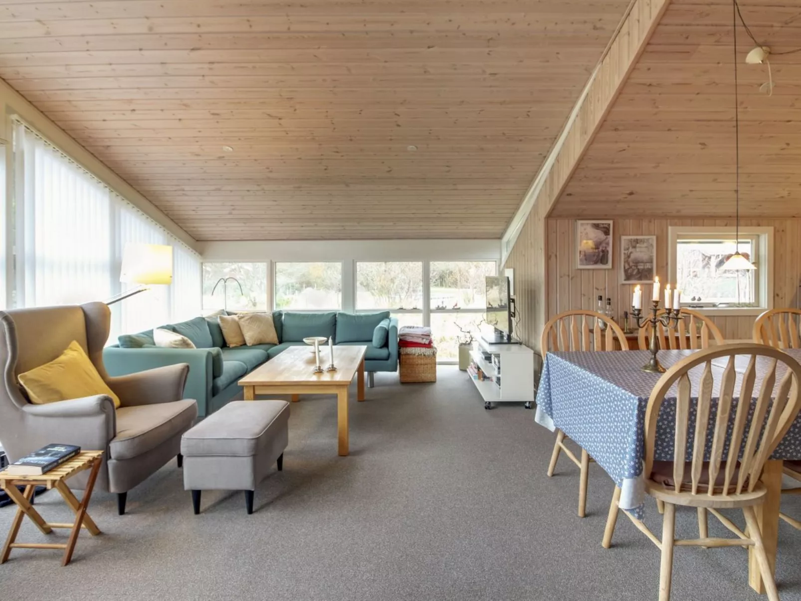 "Rikus" - 900m from the sea-Binnen