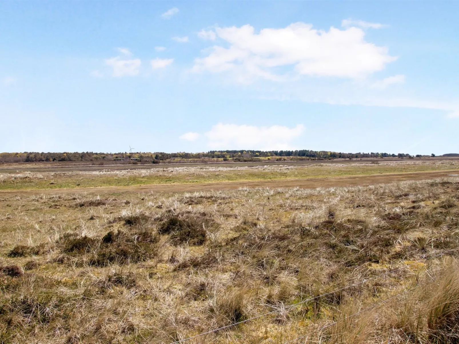 "Tumi" - 700m from the sea-Binnen