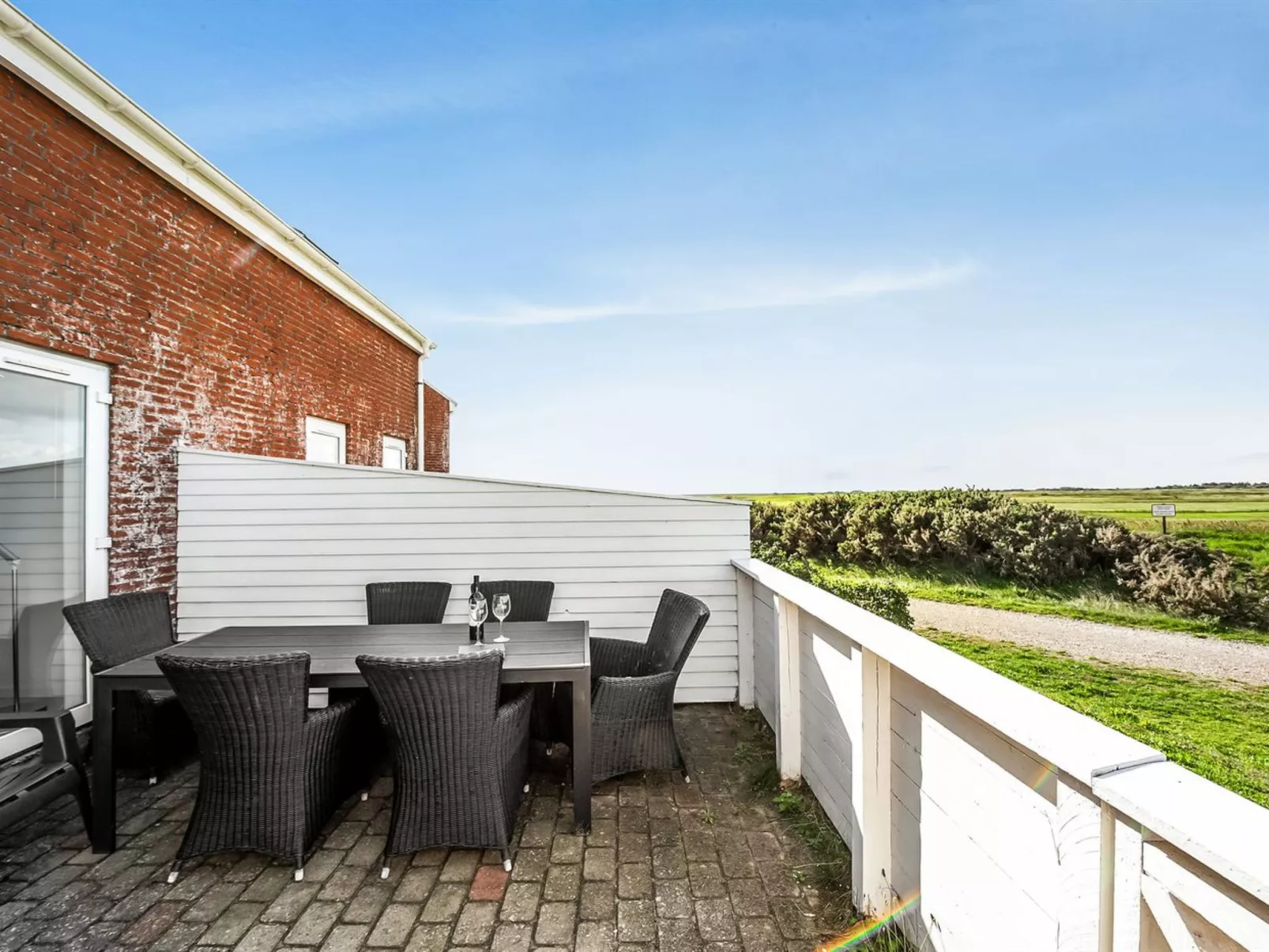 "Maarit" - 2.3km from the sea-Buiten