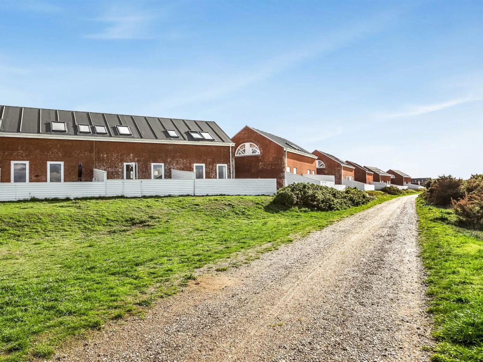 "Maarit" - 2.3km from the sea-Buiten