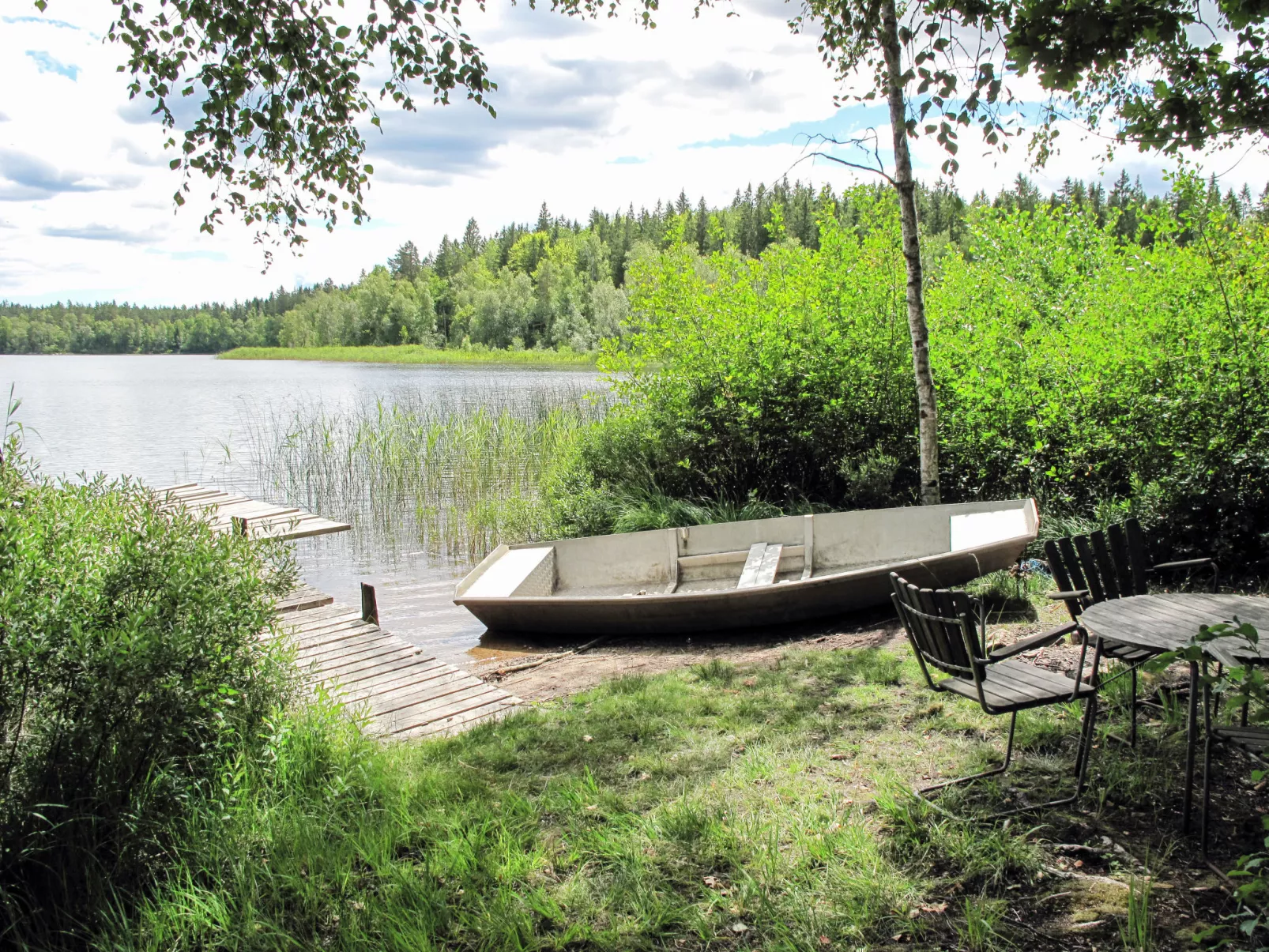 Ängsjömåla-Buiten