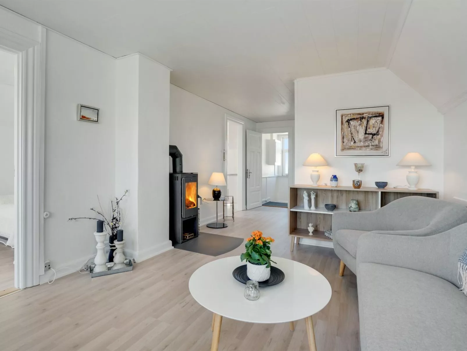 "Herkko" - 25m from the sea-Binnen