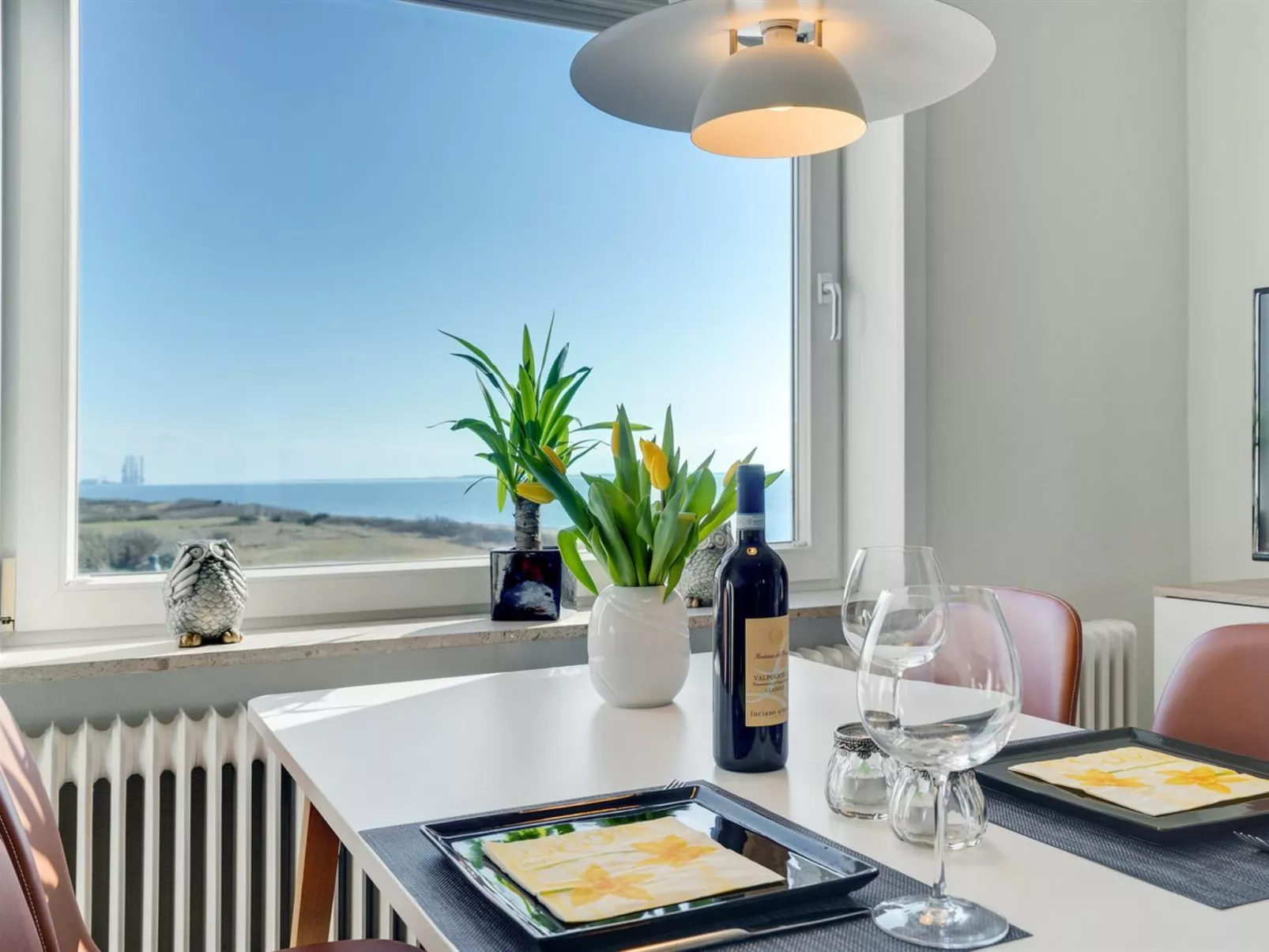 "Herkko" - 25m from the sea-Binnen