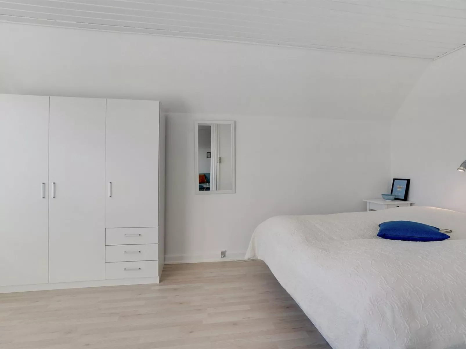 "Herkko" - 25m from the sea-Binnen
