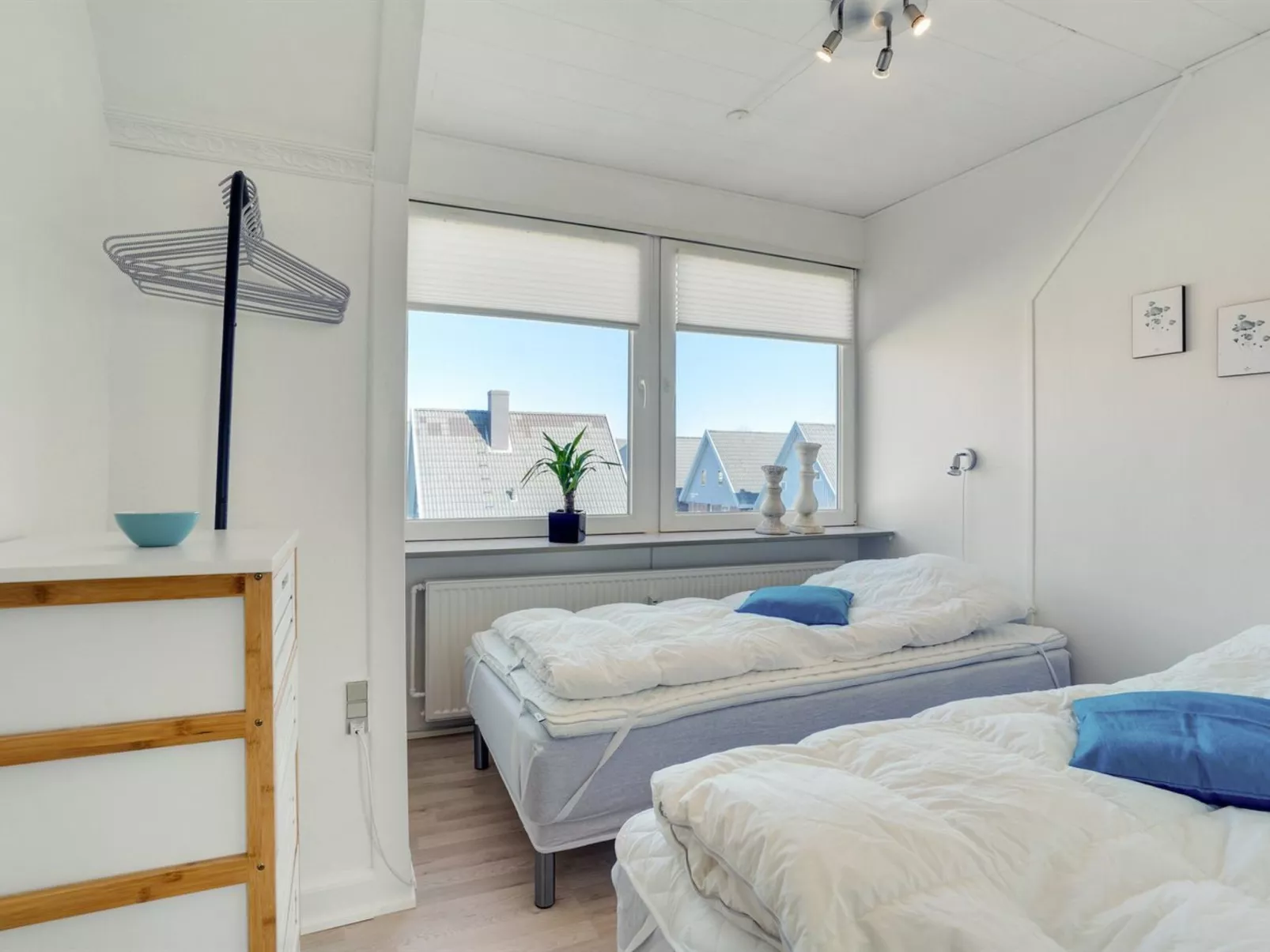 "Herkko" - 25m from the sea-Binnen