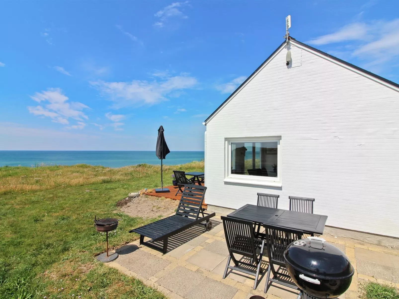 "Trifun" - 50m from the sea-Buiten