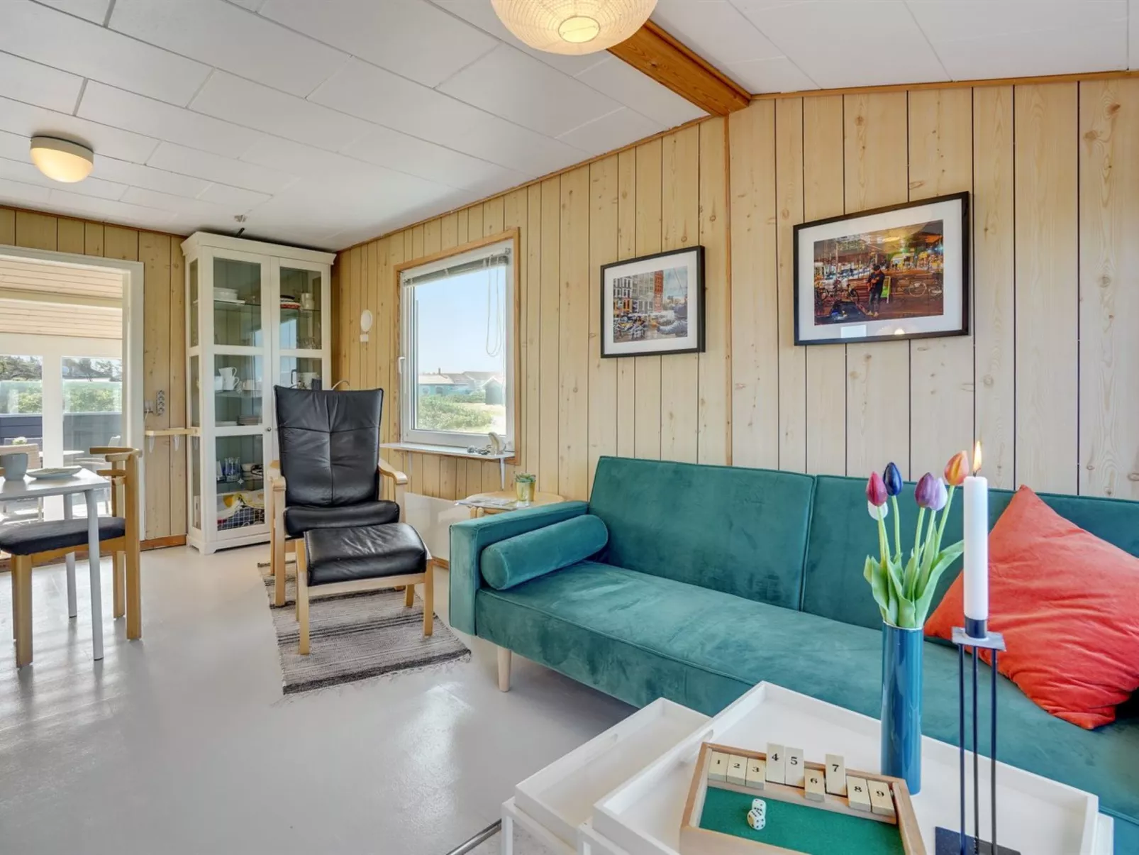 "Holger" - 50m from the sea-Binnen