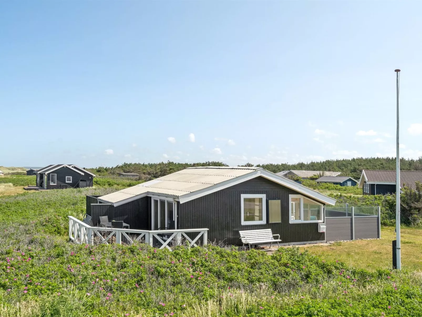 "Holger" - 50m from the sea-Buiten