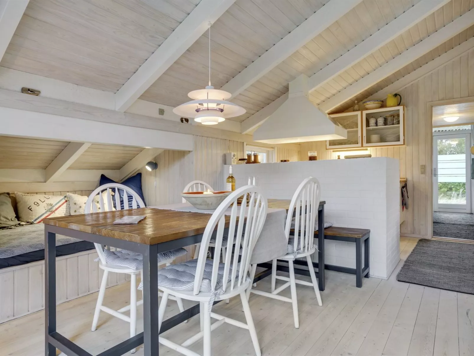 "Alexi" - 150m from the sea-Binnen