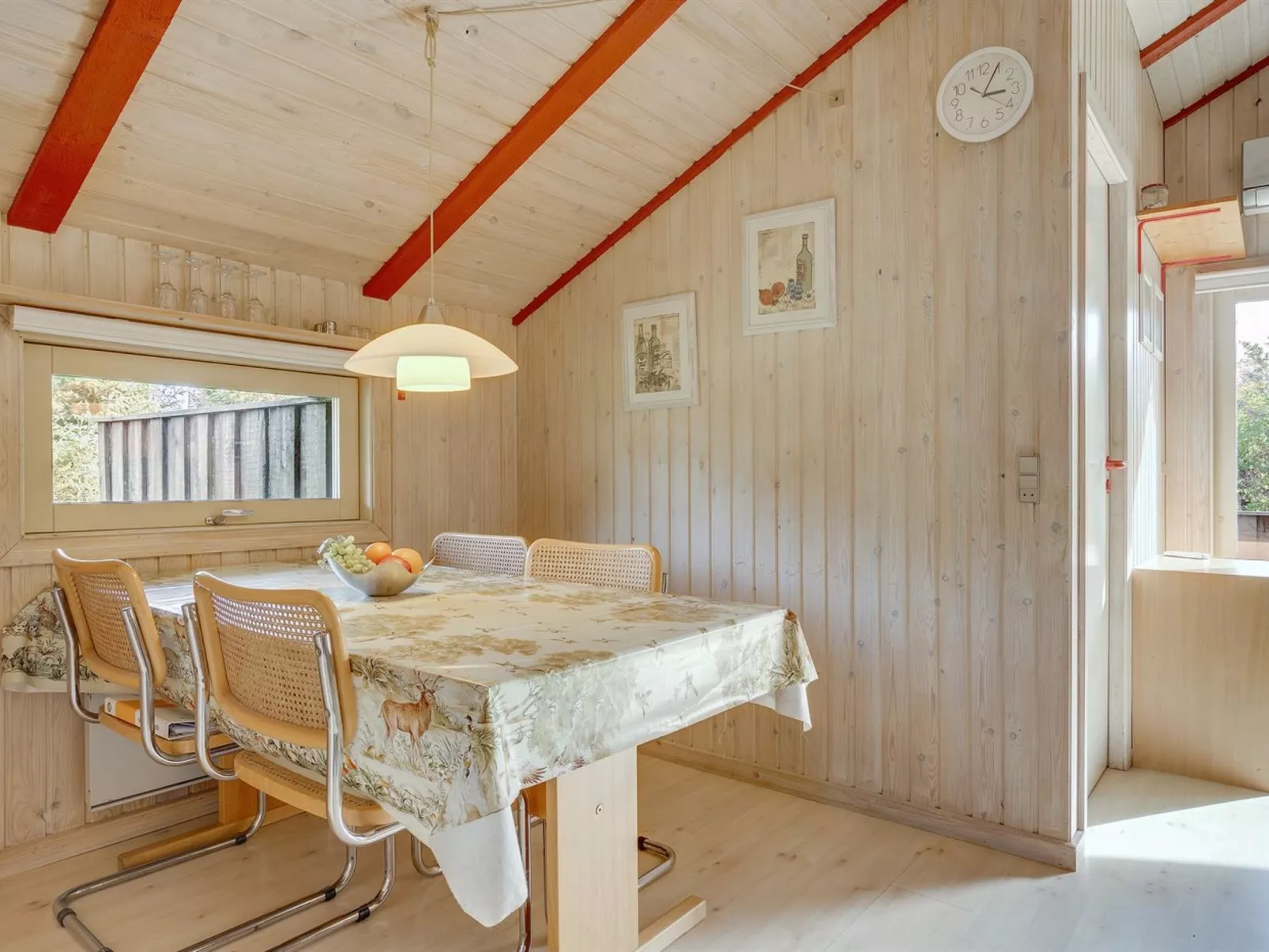 "Seda" - 600m from the sea-Binnen