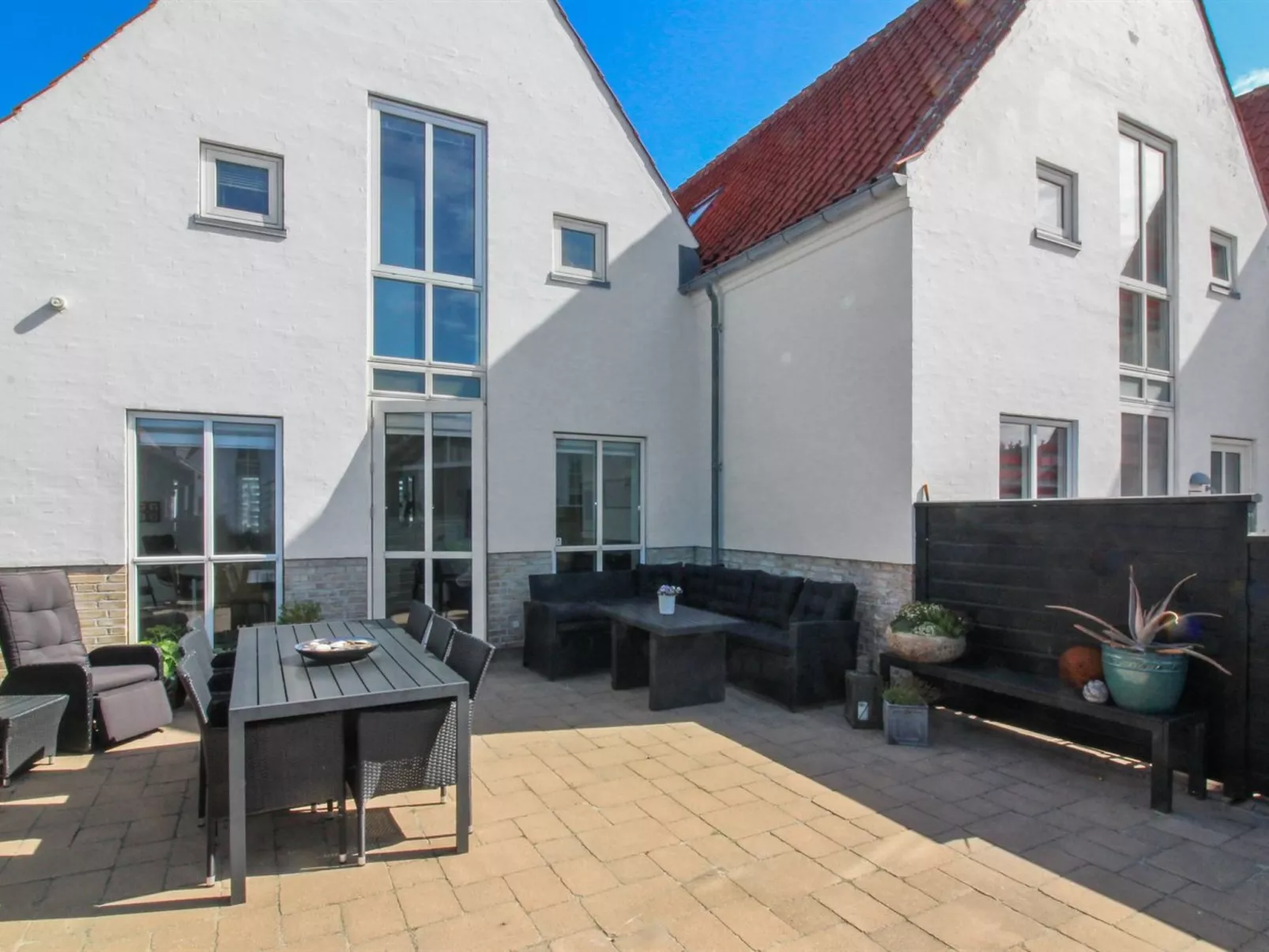 "Thythulf" - 550m from the sea-Buiten