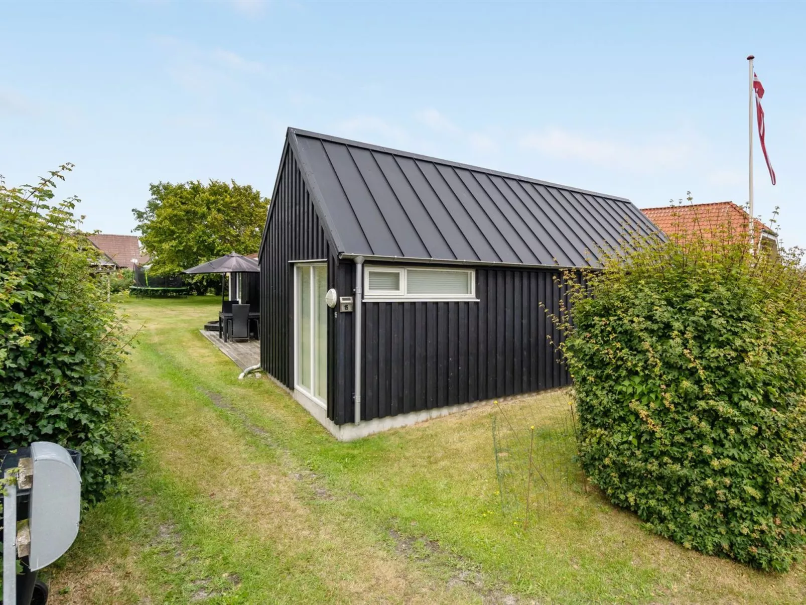 "Fredrikke" - 50m from the sea-Buiten