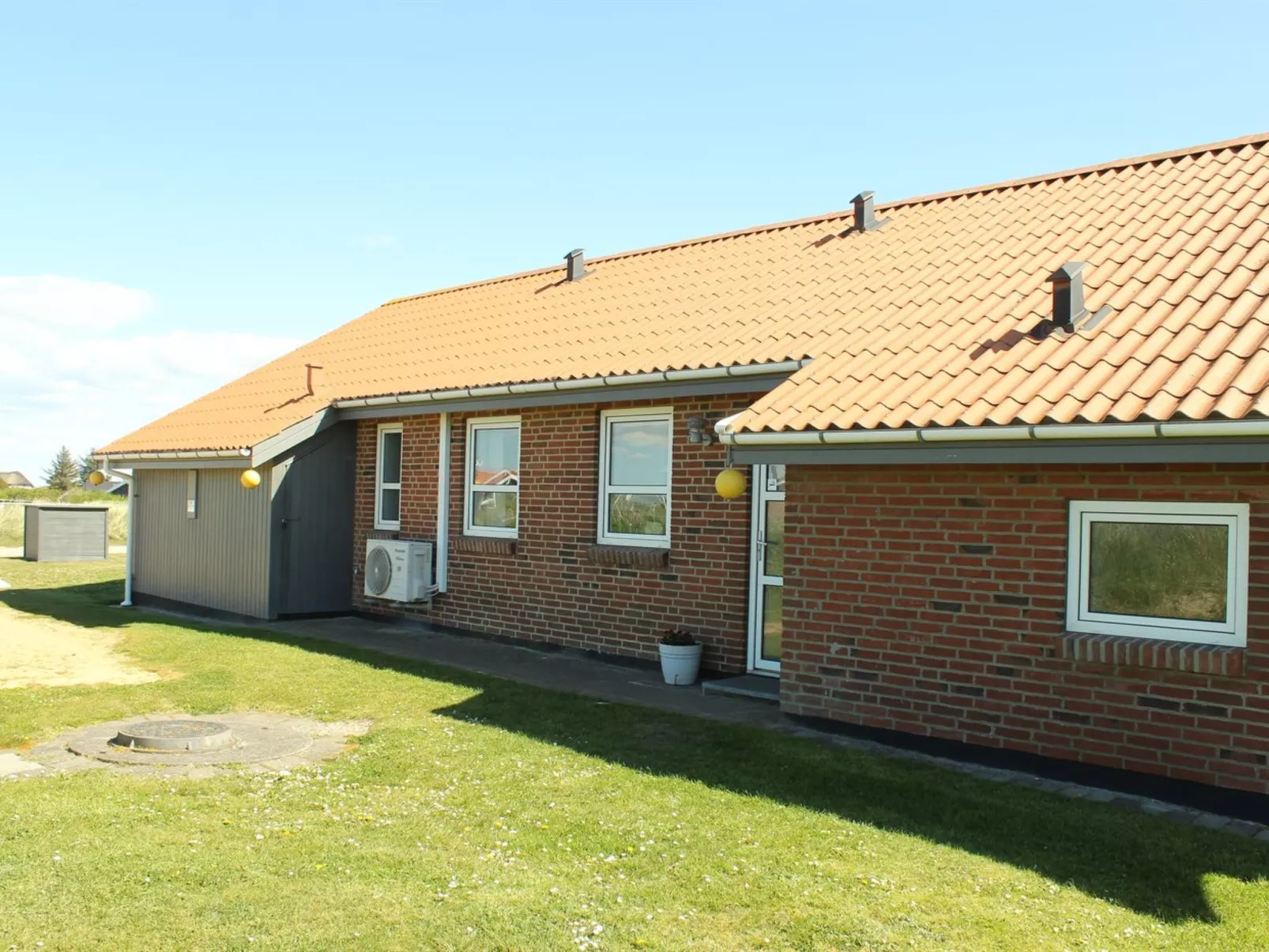 "Gottfreda" - 330m to the inlet-Buiten