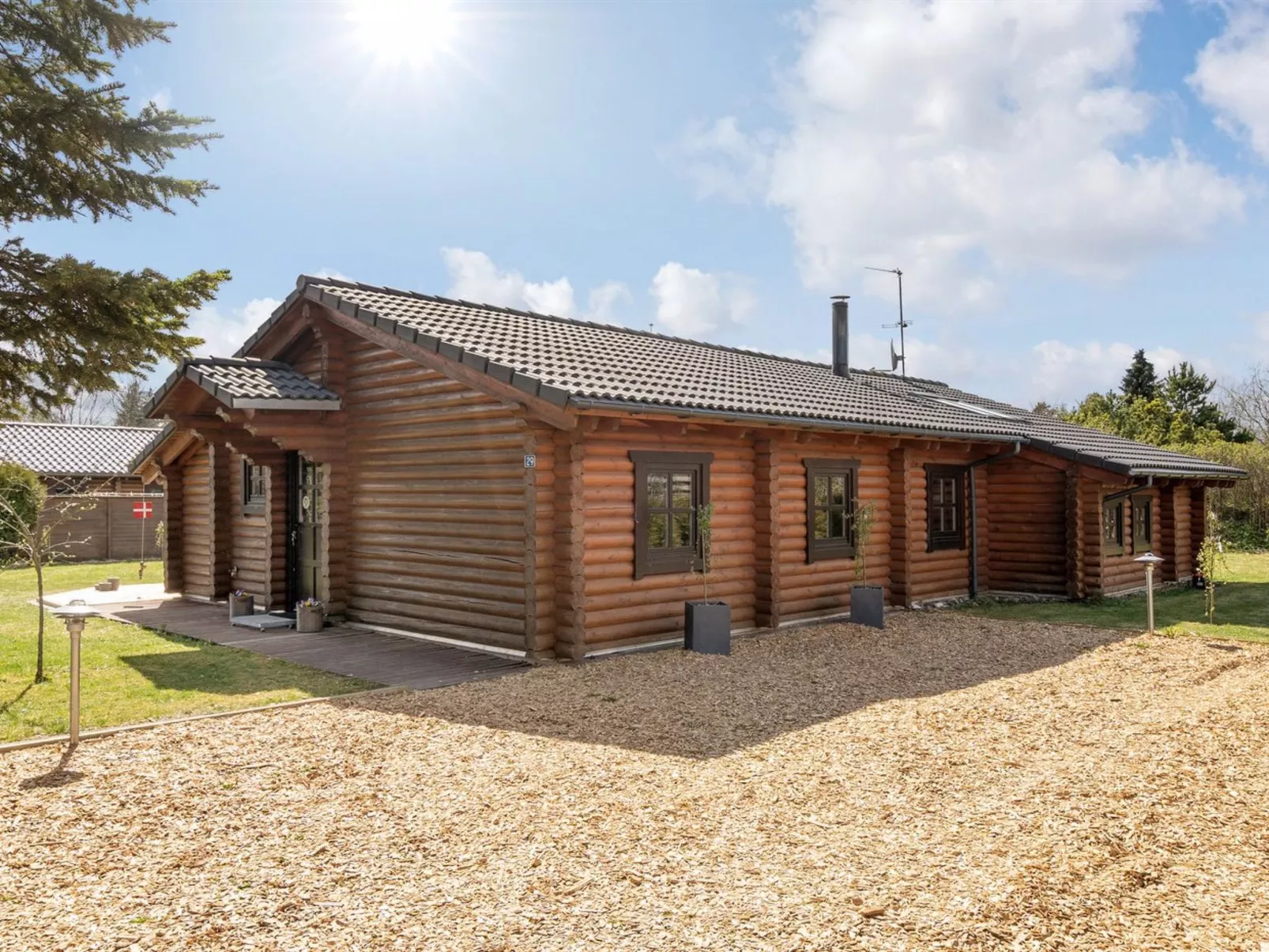 "Heraldine" - all inclusive - 4km from the sea in NW Jutland-Buiten