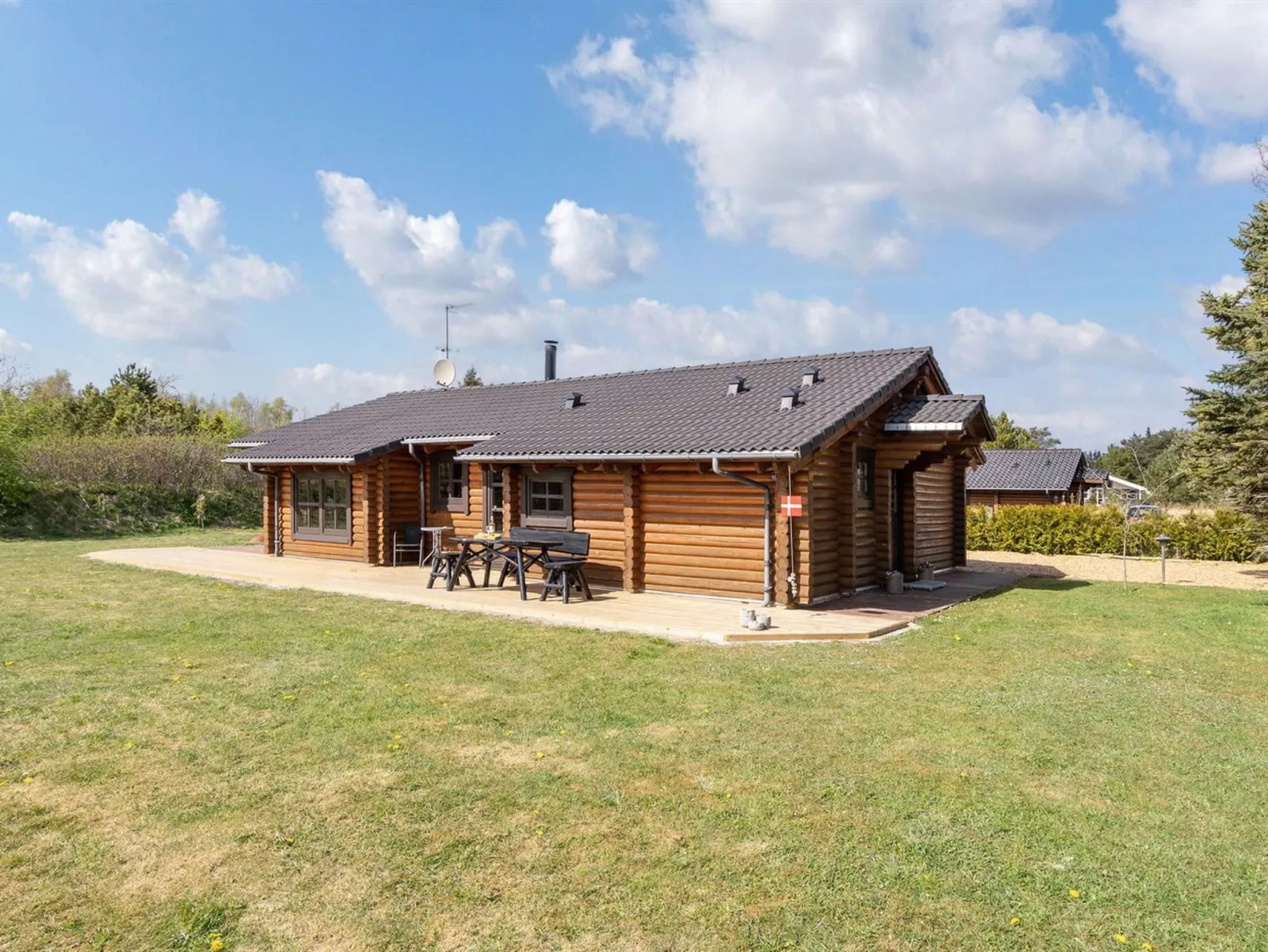 "Heraldine" - all inclusive - 4km from the sea in NW Jutland-Buiten