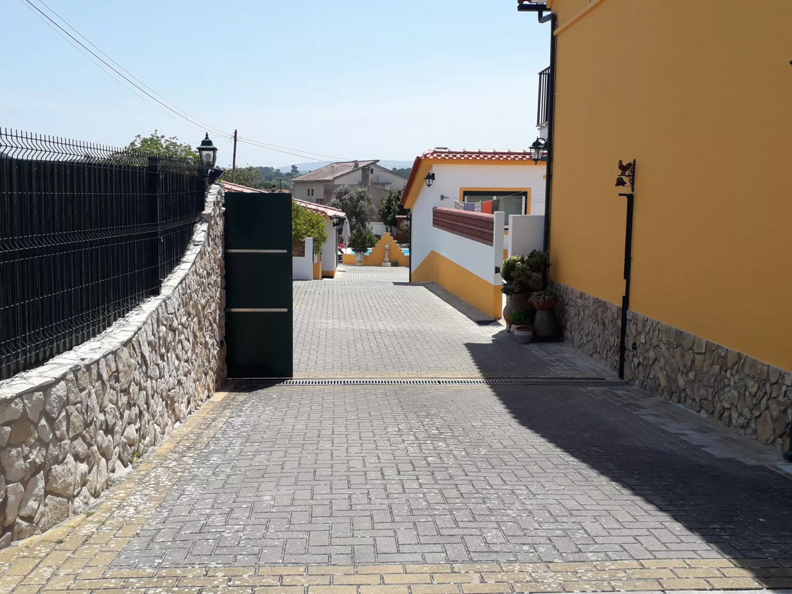 Andorinha (AOB111)-Buiten