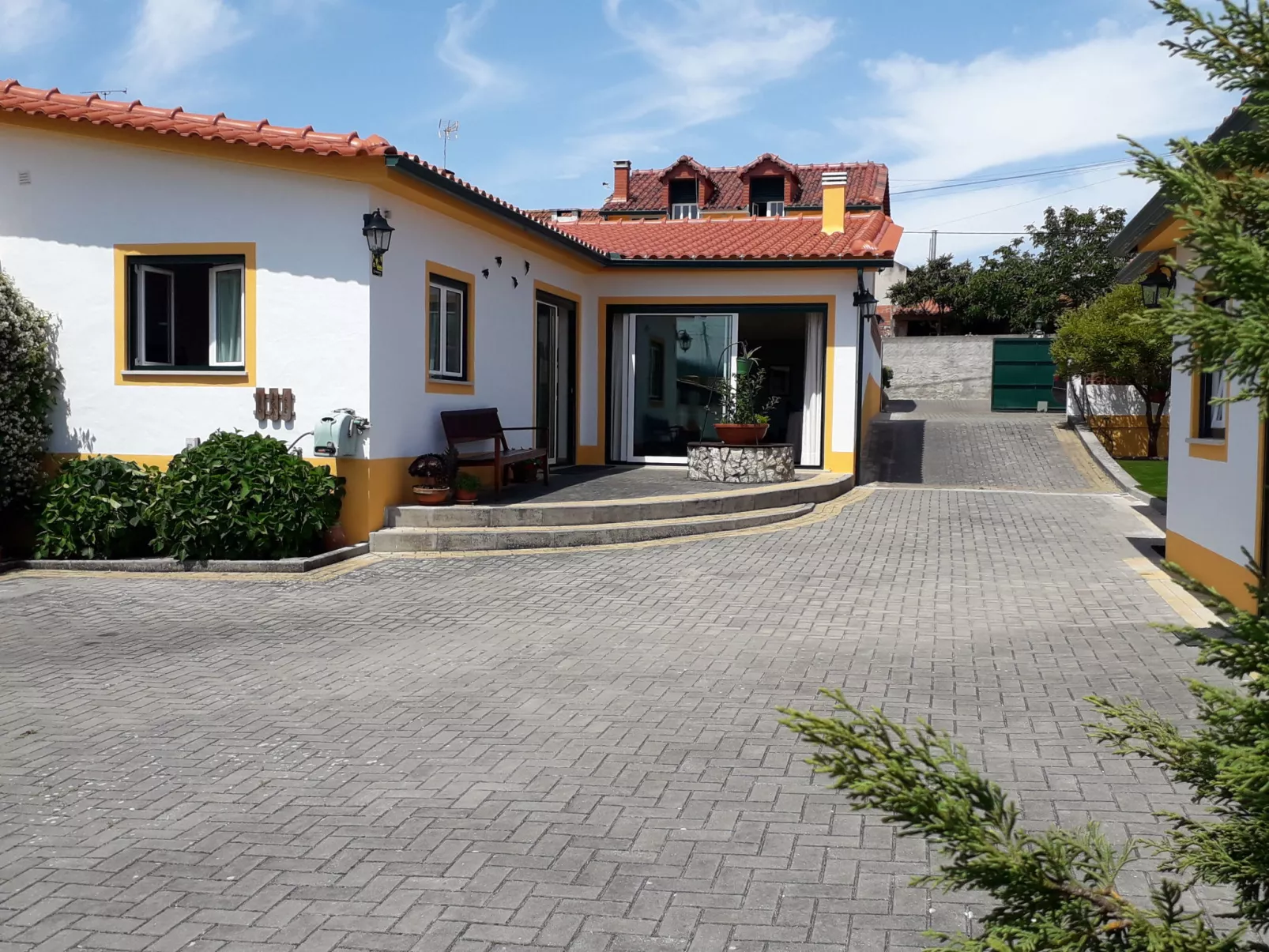 Andorinha (AOB111)-Buiten