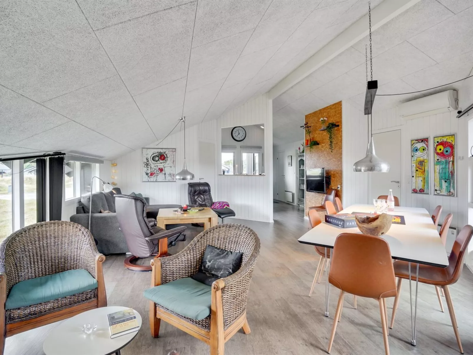 "Emund" - 900m from the sea-Binnen