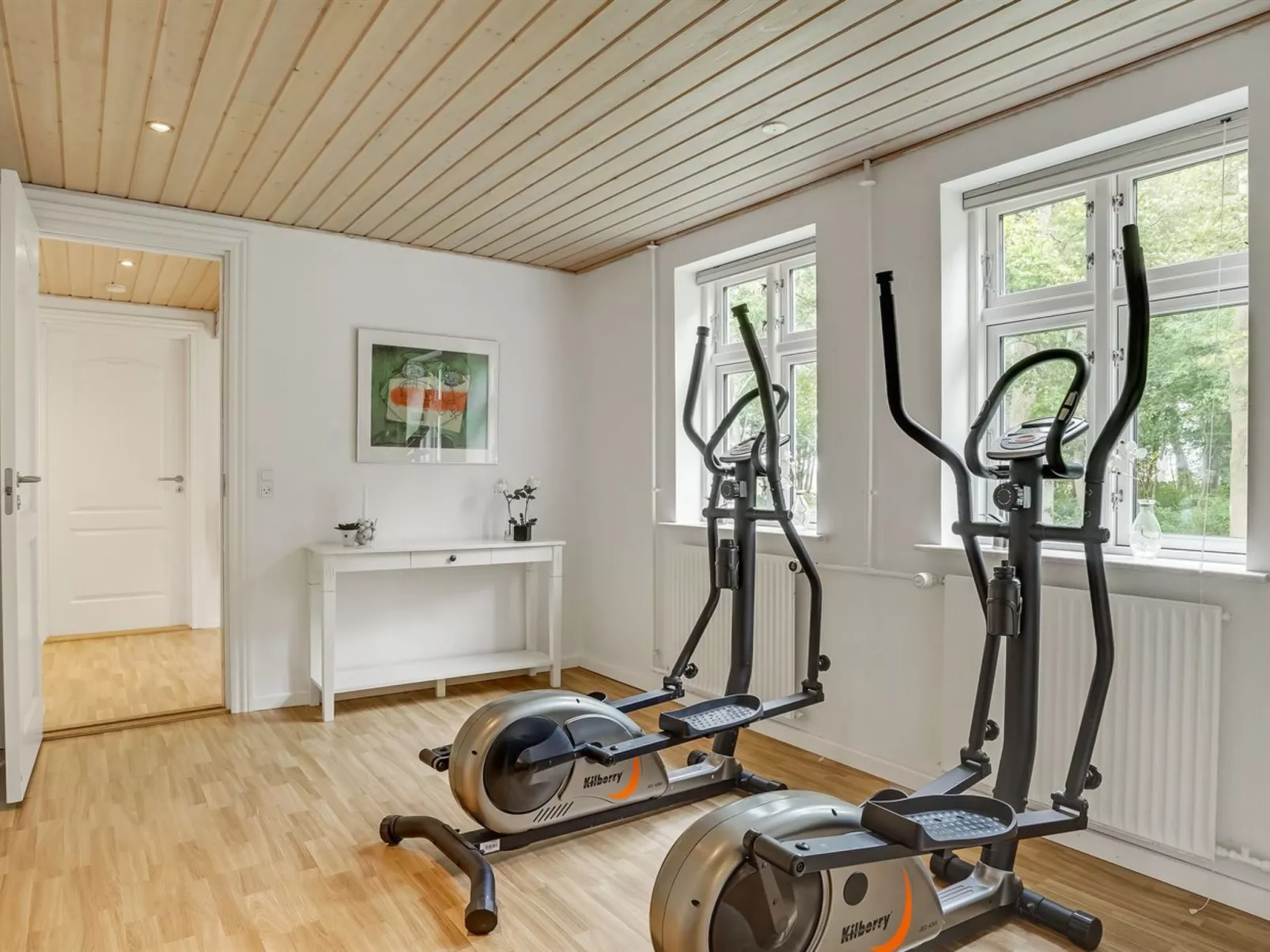 "Edine" - 4.5km from the sea-Binnen