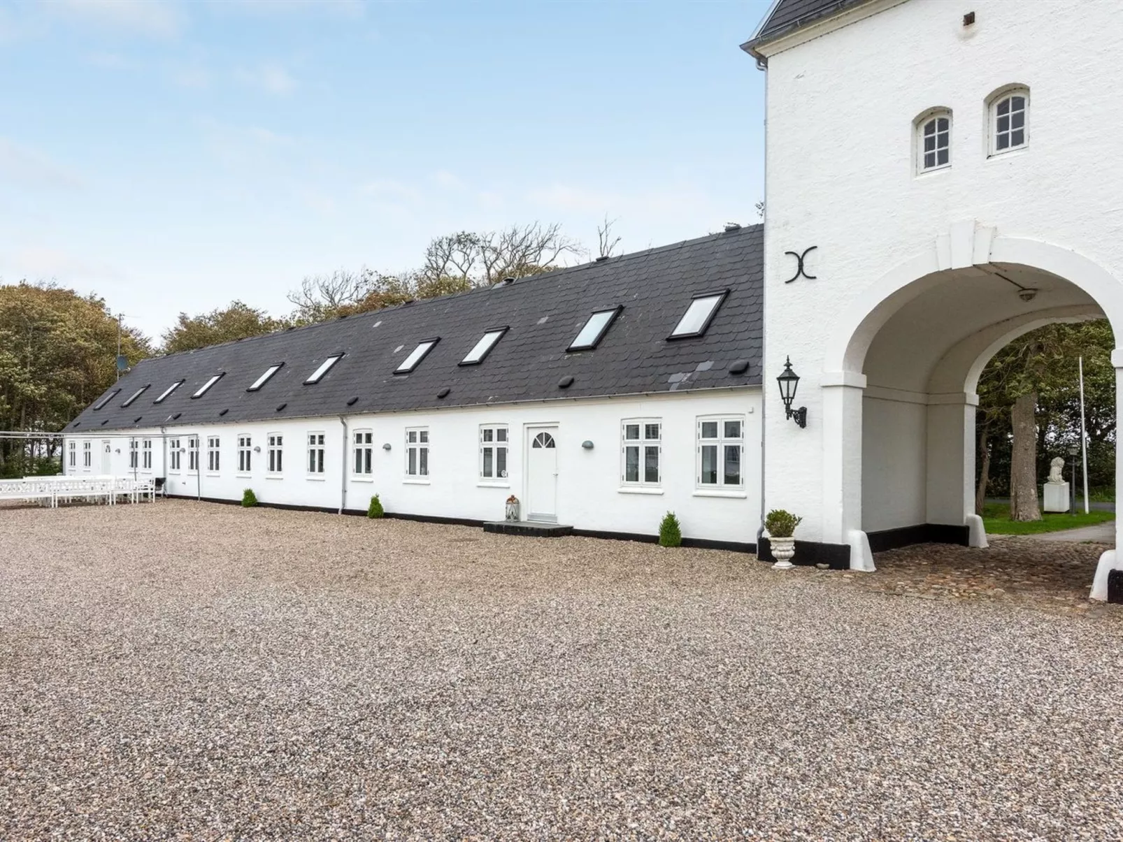 "Edine" - 4.5km from the sea-Binnen