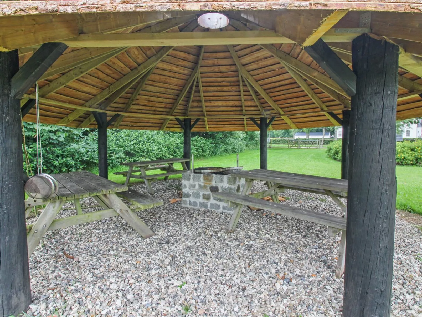 "Edine" - 4.5km from the sea-Buiten