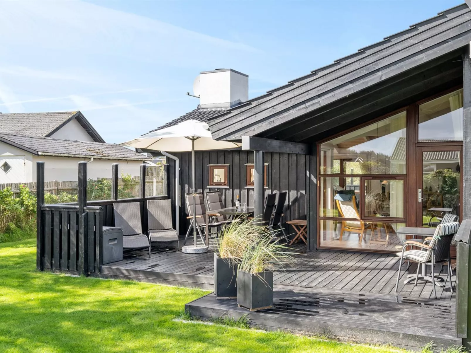 "Friderike" - 200m from the sea-Buiten