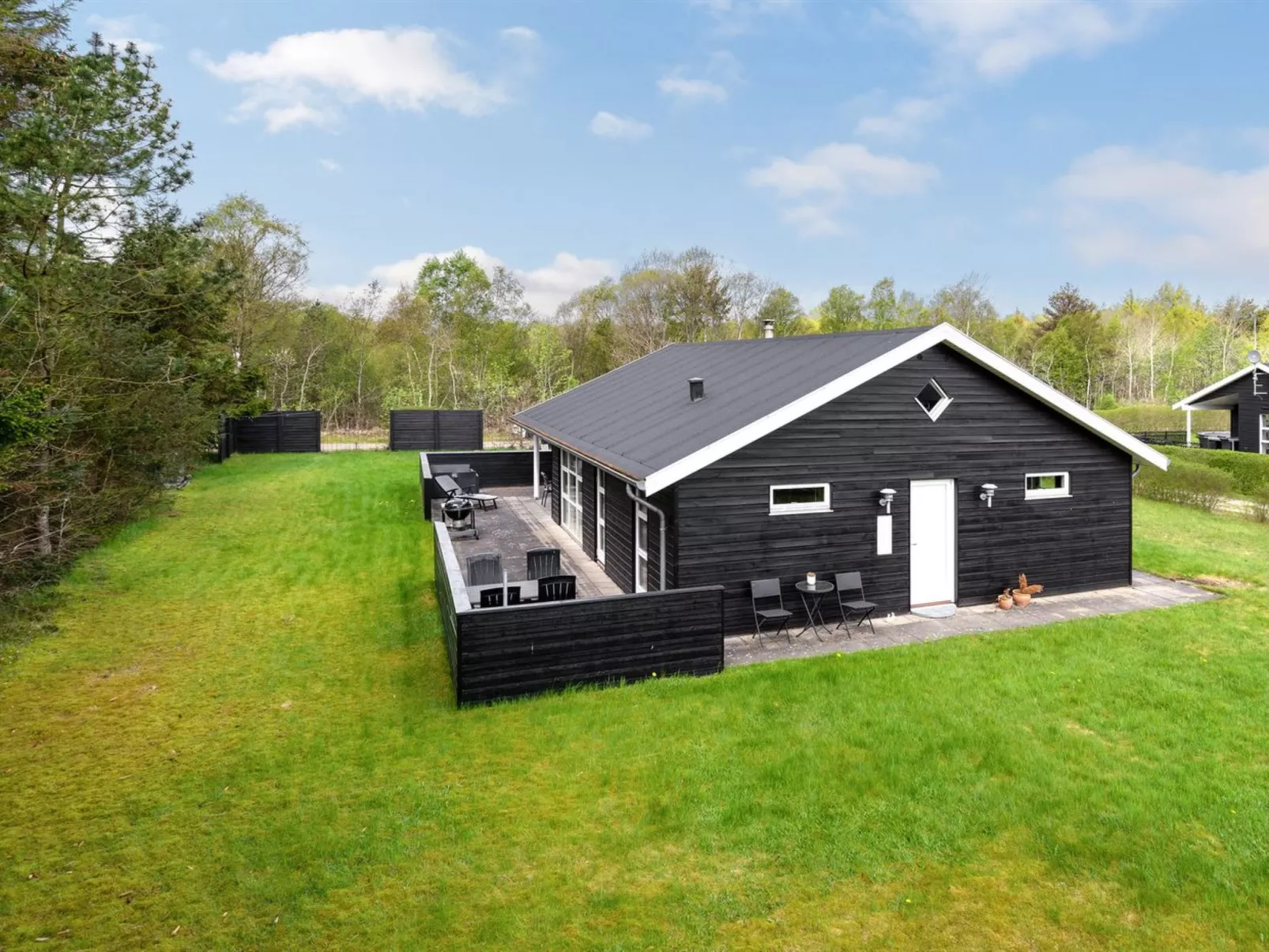 "Nilus" - 2.2km from the sea-Buiten