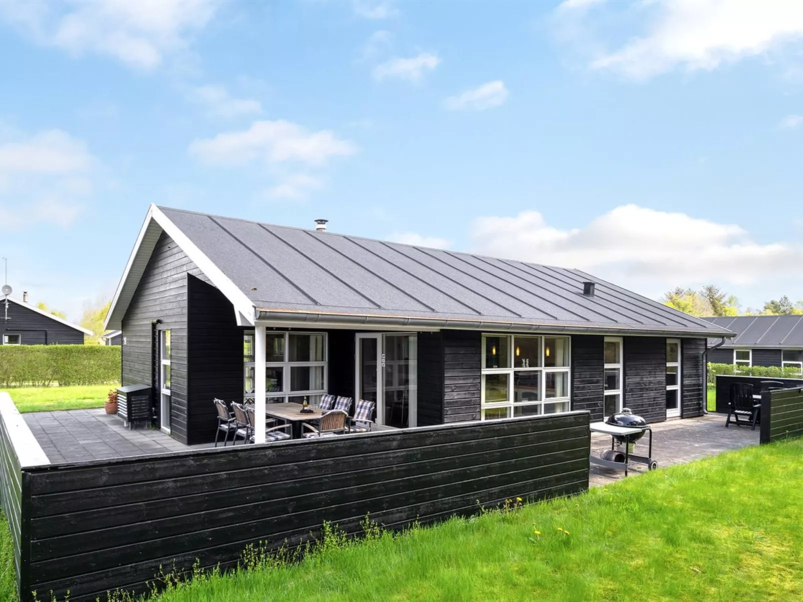 "Nilus" - 2.2km from the sea-Buiten