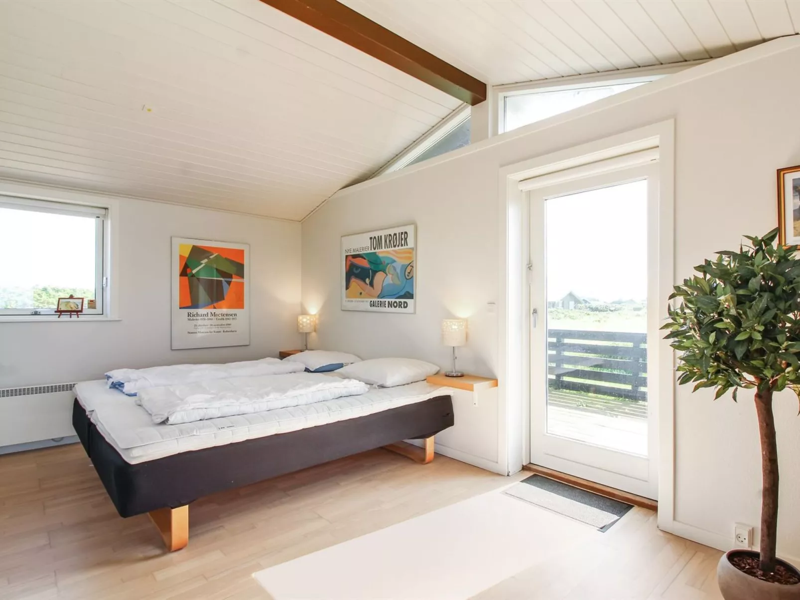 "Sinnika" - 75m from the sea-Binnen