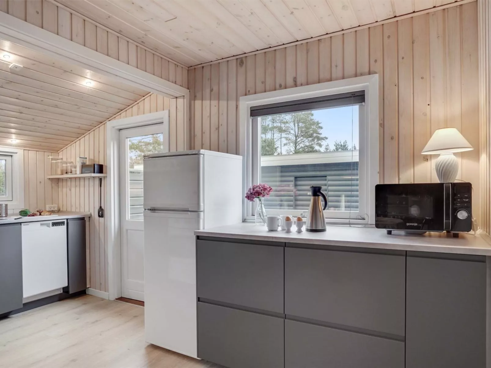 "Sissa" - 1.5km from the sea-Binnen